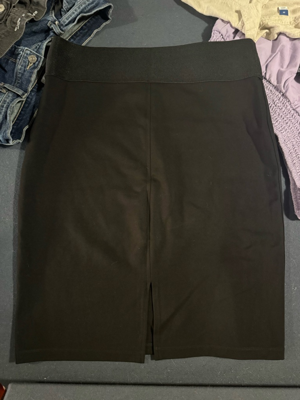 Calvin Klein Black Pencil Skirt with Hidden Stretch Waist Size O plus or xl